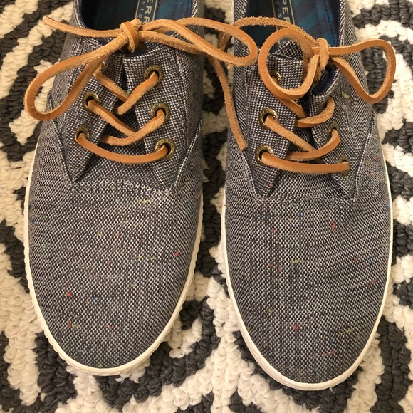 Meet your Posher, Natalie! - Picture 2 of 8